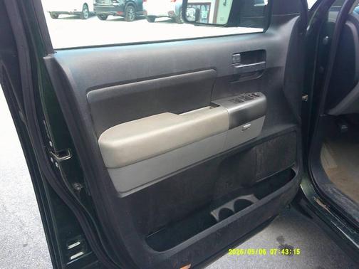 Green 2010 Toyota Tundra Grade