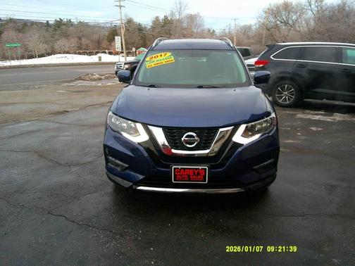 2017 Nissan Rogue SV