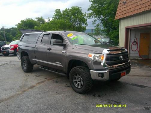 2014 Toyota Tundra SR5