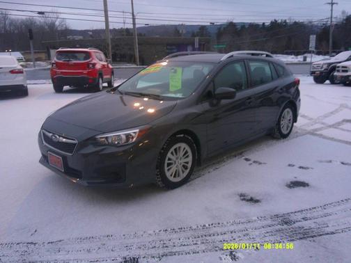 2018 Subaru Impreza 2.0i Premium