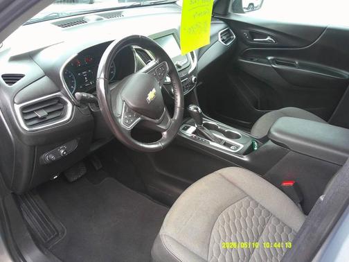 Gray 2018 Chevrolet Equinox LT
