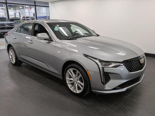 2025 Cadillac CT4 Luxury RWD
