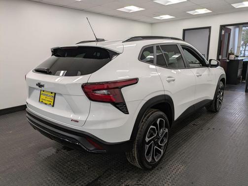 2025 Chevrolet Trax FWD 2RS