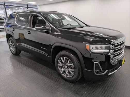 2022 GMC Acadia AWD SLT