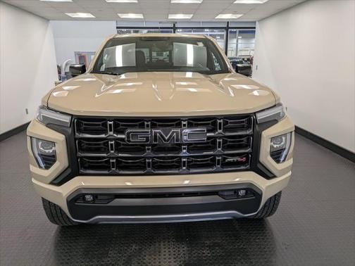 2023 GMC Canyon Base