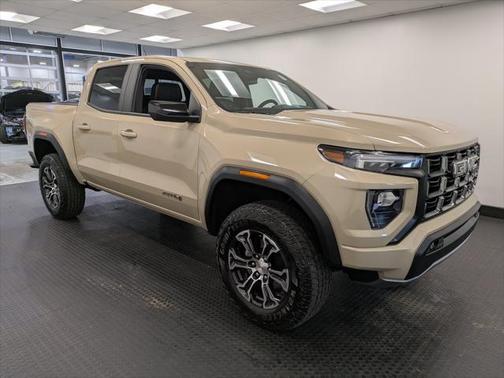 2023 GMC Canyon Base