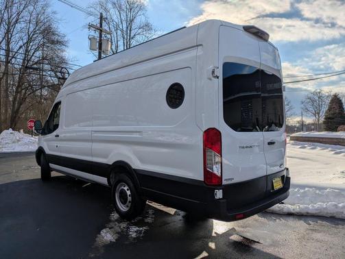 2021 Ford Transit-250 Base