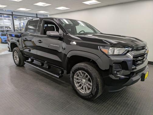 2023 Chevrolet Colorado LT