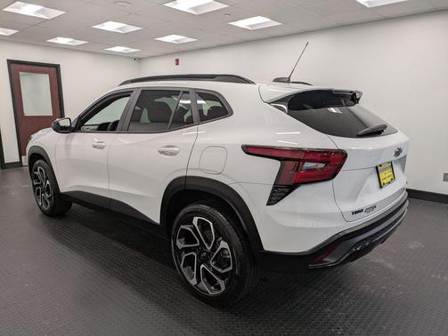 2025 Chevrolet Trax FWD 2RS