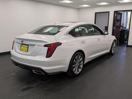 2022 Cadillac CT5 Premium Luxury