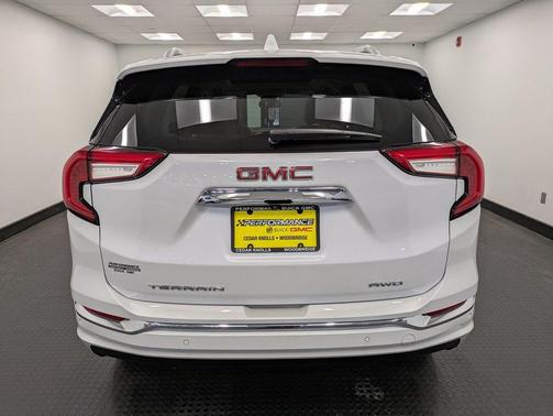 2022 GMC Terrain Denali