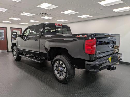 2016 Chevrolet Silverado 2500 High Country