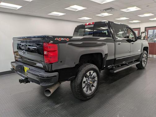 2016 Chevrolet Silverado 2500 High Country