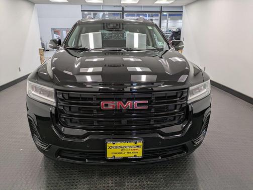 2022 GMC Acadia AWD SLE