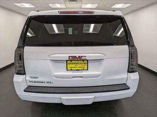 2017 GMC Yukon XL SLT