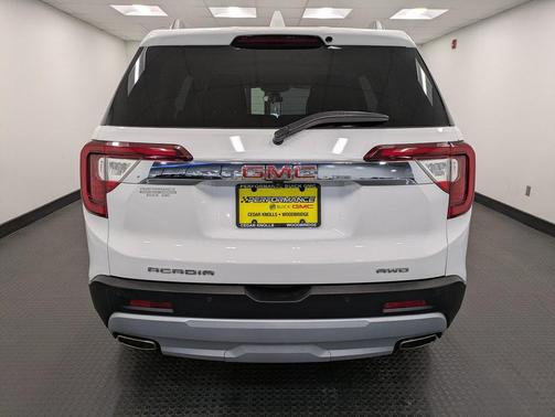 2023 GMC Acadia AWD SLE