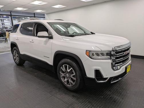 2023 GMC Acadia AWD SLE
