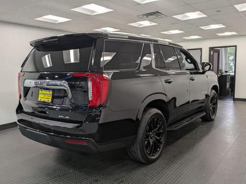 2021 GMC Yukon SLE