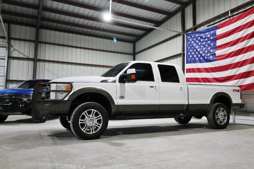 White 2016 Ford F-350 King Ranch