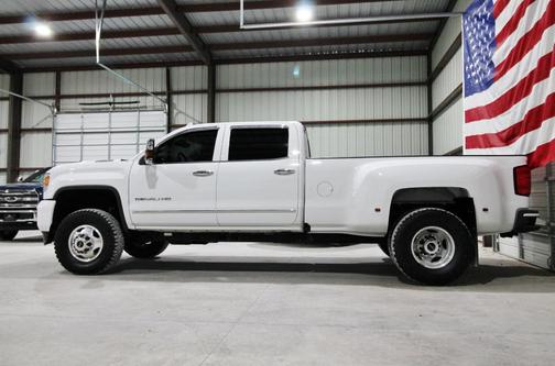 2017 GMC Sierra 3500 Denali