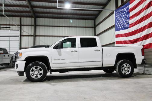 2015 GMC Sierra 2500 Denali