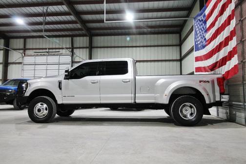 2019 Ford F-350 Lariat Super Duty