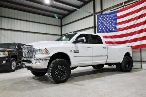 2017 RAM 3500 Laramie