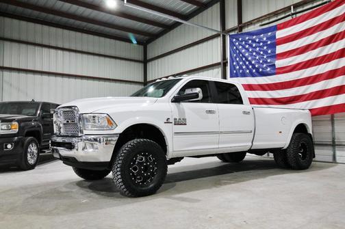 2017 RAM 3500 Laramie