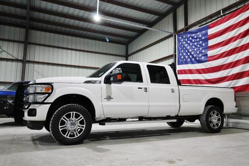 White 2015 Ford F-350 Platinum