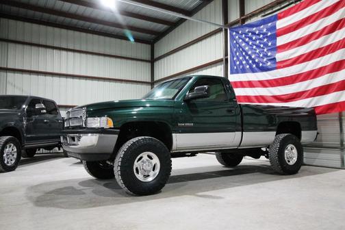 2002 Dodge Ram 2500 SLT