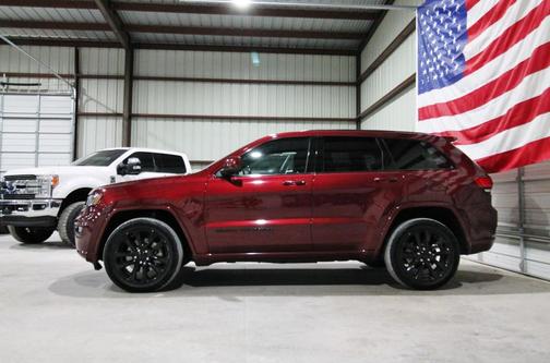 2021 Jeep Grand Cherokee Laredo
