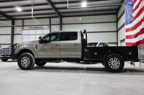 2022 Ford F-350 Lariat Super Duty