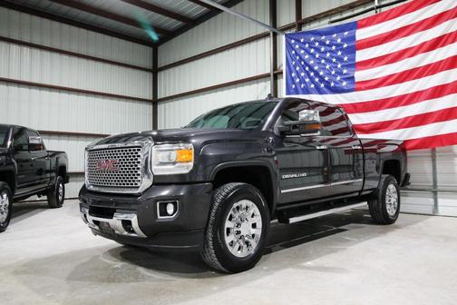 2016 GMC Sierra 2500 Denali