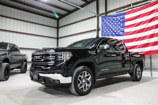 2024 GMC Sierra 1500 SLT