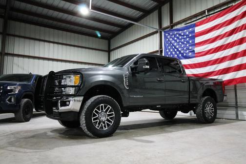 Gray 2017 Ford F-250 Lariat