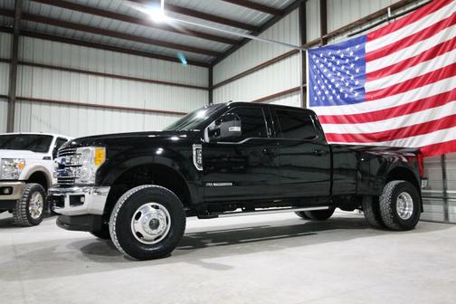 2017 Ford F-350 Lariat Super Duty