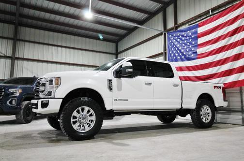 White 2022 Ford F-250 Limited