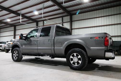 2011 Ford F-250 Lariat