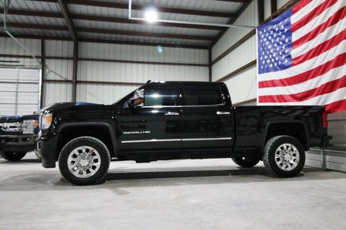 2016 GMC Sierra 2500 Denali