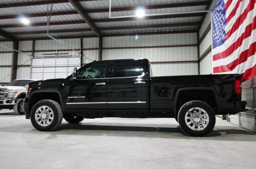 2016 GMC Sierra 2500 Denali