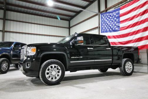 2016 GMC Sierra 2500 Denali