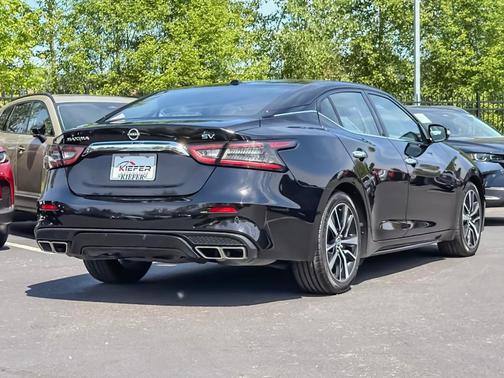 Black 2023 Nissan Maxima SV