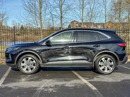 2024 Ford Escape Platinum