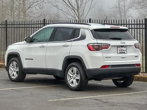 2022 Jeep Compass Latitude