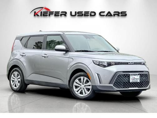 Steel Gray 2023 Kia Soul LX