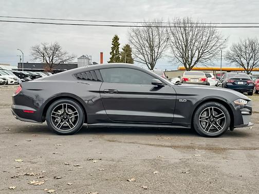 2023 Ford Mustang GT Premium