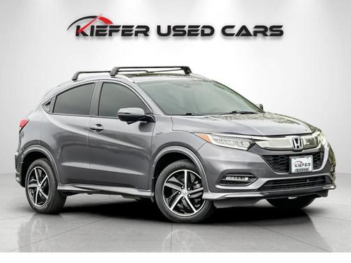 Lunar Silver Metallic 2021 Honda HR-V Touring