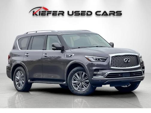 Anthracite Gray 2024 INFINITI QX80 Luxe