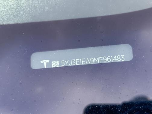 White 2021 Tesla Model 3 Standard Range Plus