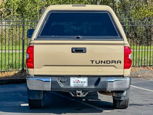 2020 Toyota Tundra SR5